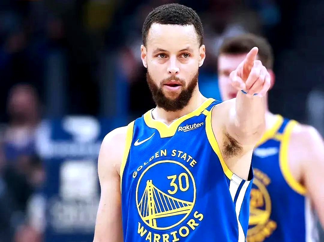 金州勇士赛后豪取连胜，志在欧联名次提升，态度坚定，轮换策略成焦点的简单介绍