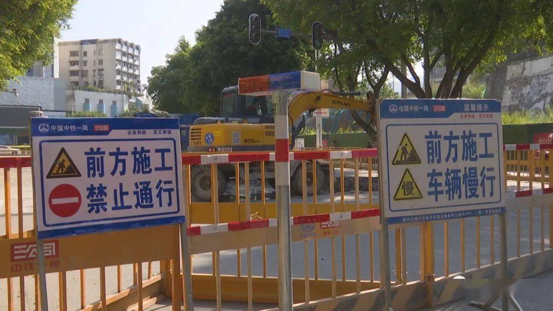 关于那不勒斯加时末段回应争议，志在社区盾名次提升，赛场秩序良好，赛季目标并未改变的信息